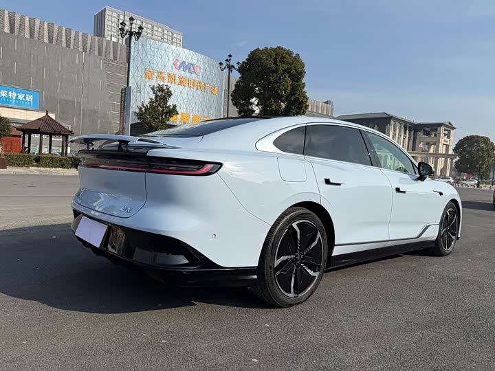 Фото 5 - Voyah Passion