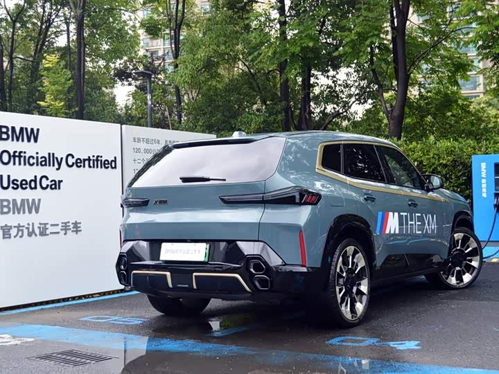 Фото 7 - BMW XM