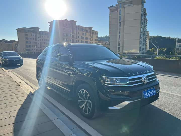 Фото 3 - Volkswagen Teramont X