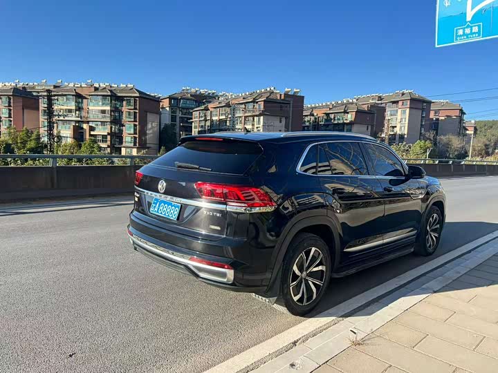 Фото 9 - Volkswagen Teramont X