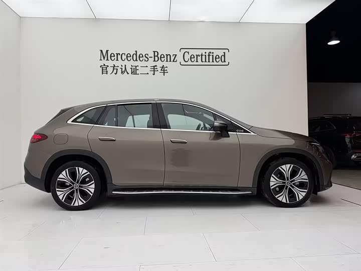 Фото 3 - Mercedes-Benz EQE SUV