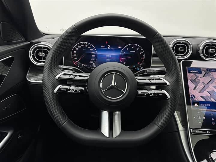 Фото 9 - Mercedes-Benz C-Class