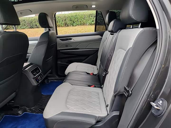 Фото 8 - Volkswagen Tavendor