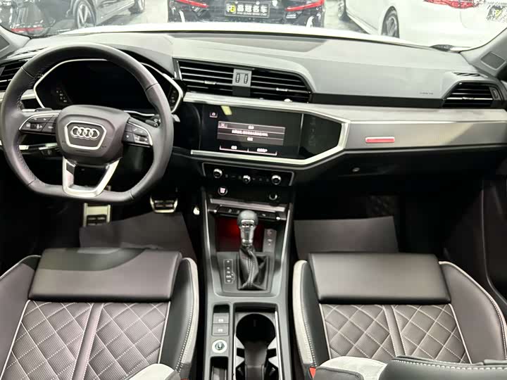 Фото 5 - Audi Q3