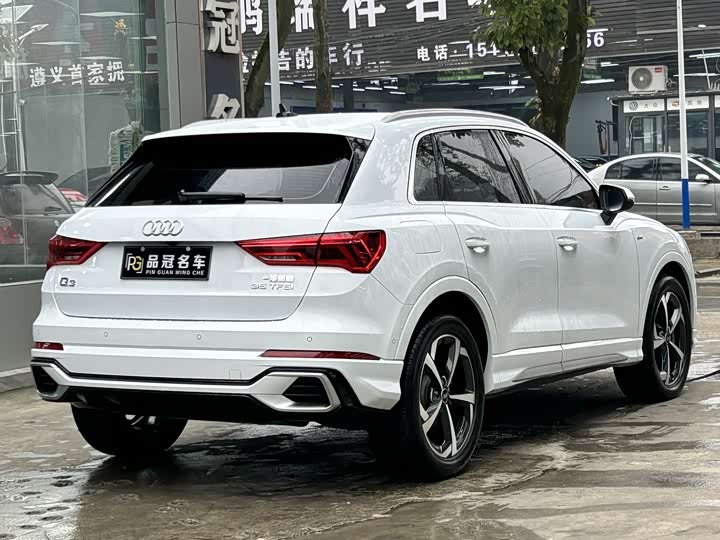 Фото 9 - Audi Q3