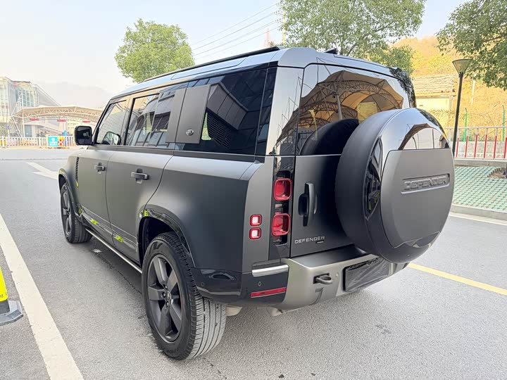 Фото 3 - Land Rover Defender