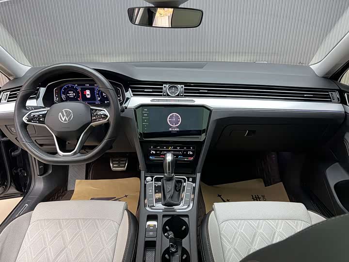 Фото 7 - Volkswagen Magotan