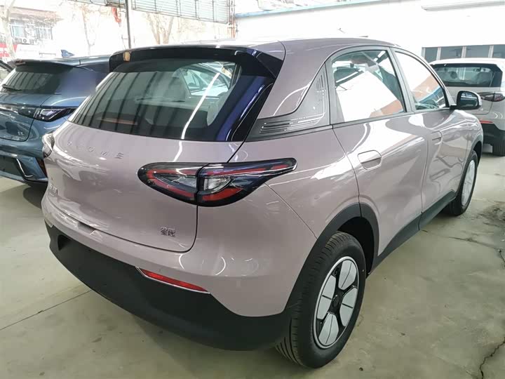 Фото 7 - Geely Galaxy Geome