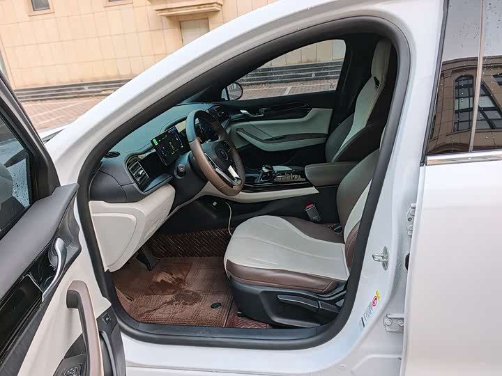 Фото 6 - BYD Qin Plus