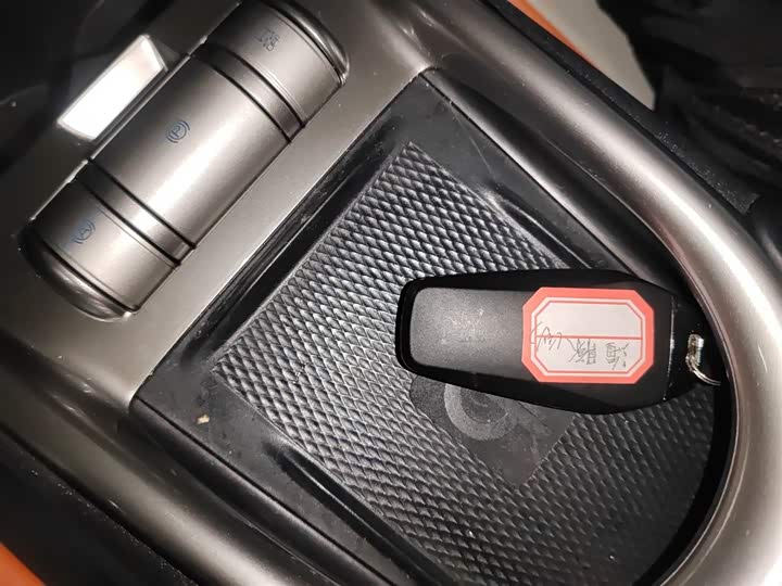 Фото 9 - BYD Dolphin