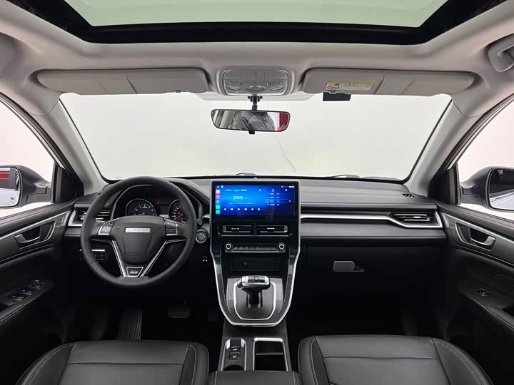 Фото 8 - Haval M6