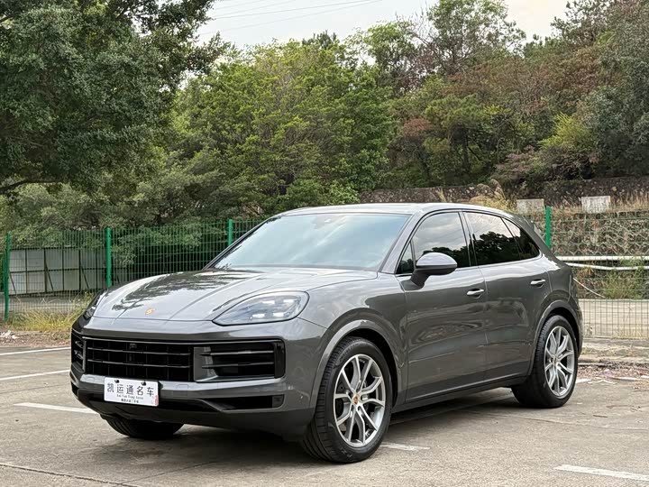 Фото 2 - Porsche Cayenne