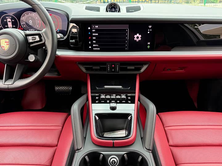 Фото 9 - Porsche Cayenne