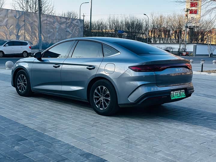 Фото 5 - BYD Qin L