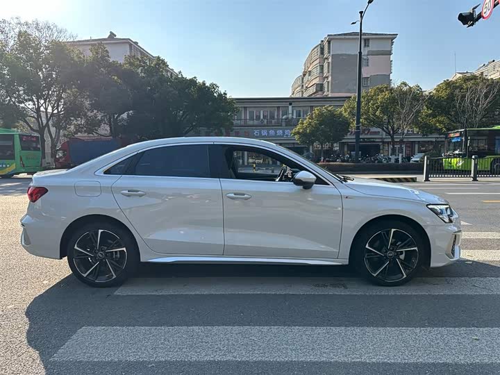 Фото 4 - Audi A3