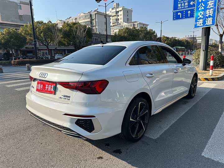 Фото 5 - Audi A3