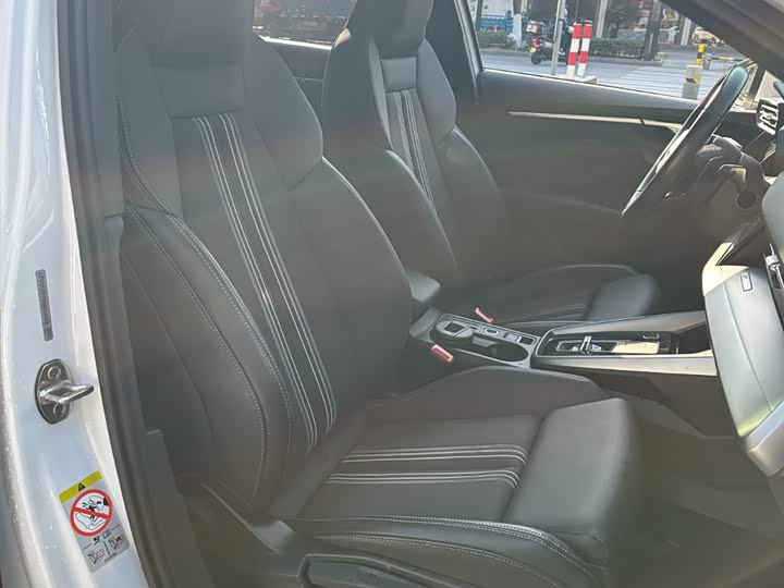 Фото 8 - Audi A3