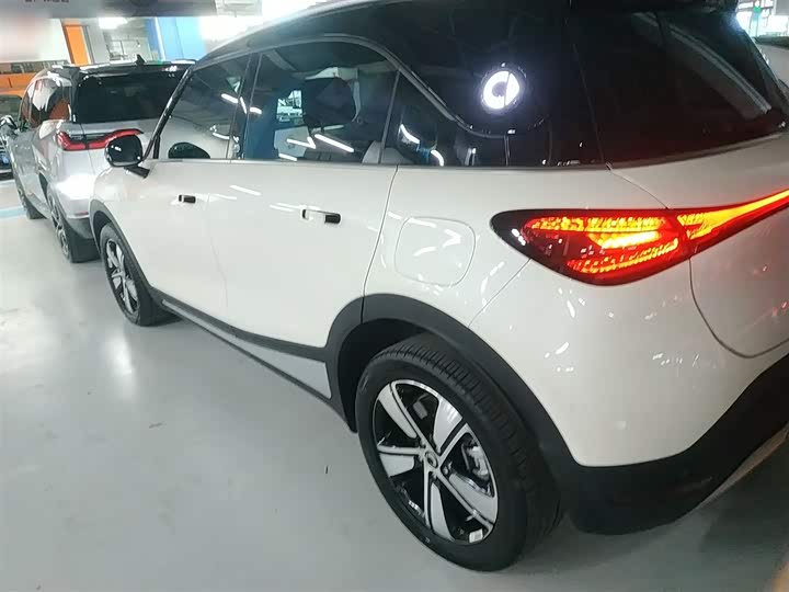 Фото 5 - Smart #1