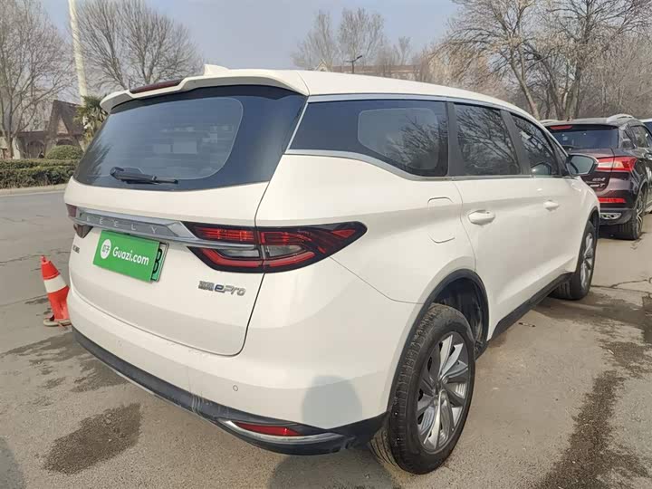 Фото 7 - Geely Jiaji Hybrid
