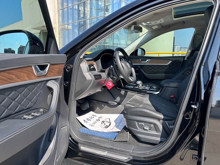 Фото 4 - Hongqi HS7