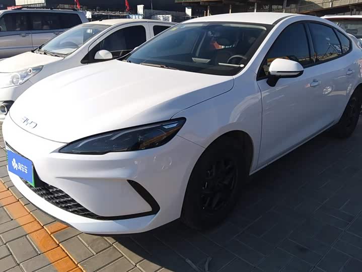 Фото 1 - BYD Seal 05 DM-i Hybrid