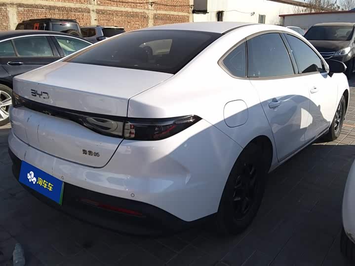 Фото 3 - BYD Seal 05 DM-i Hybrid