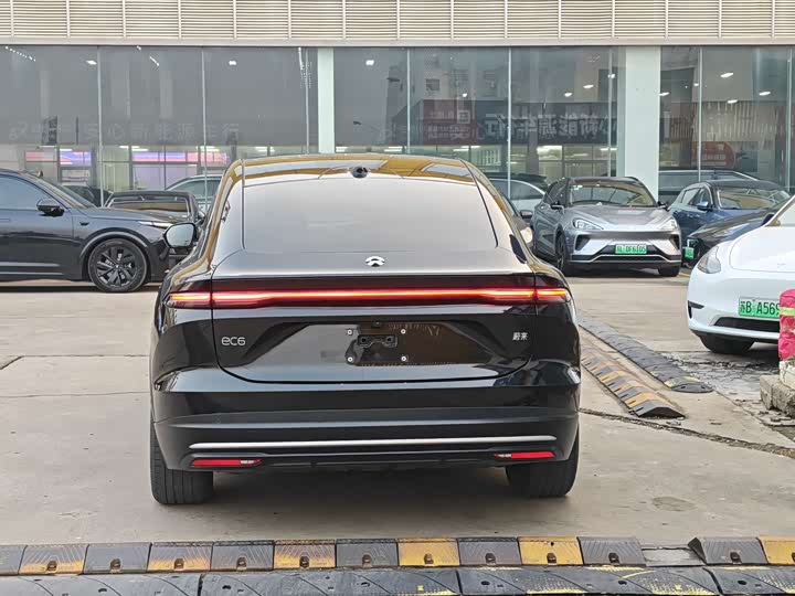 Фото 5 - Nio EC6