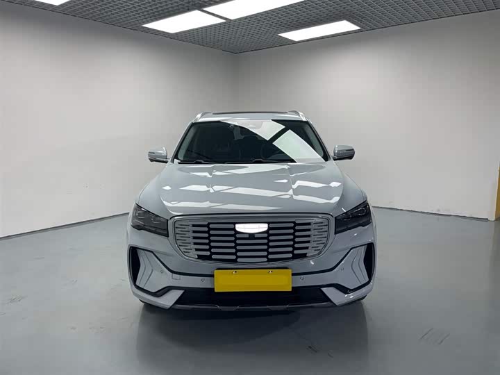 Фото 2 - Geely Monjaro