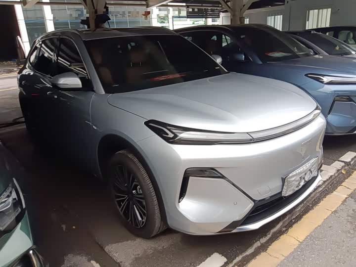 Фото 4 - Geely Galaxy Starship 7