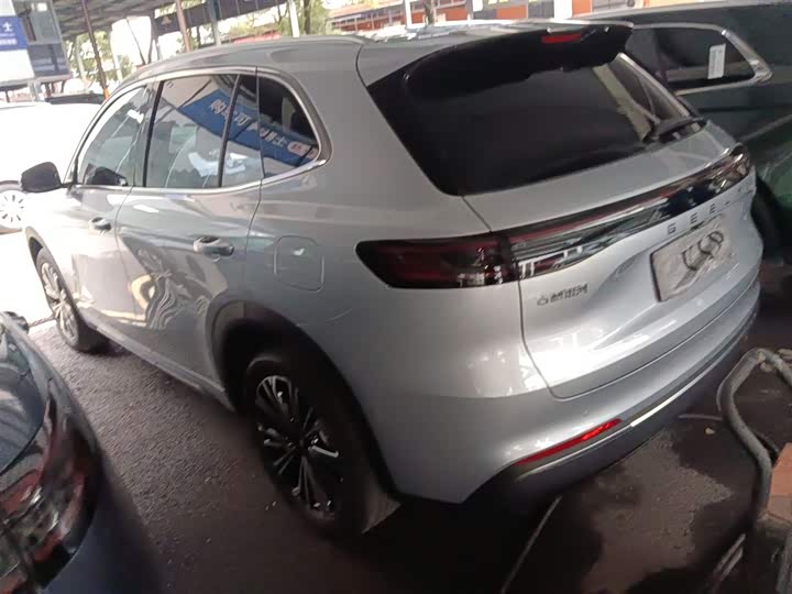 Фото 5 - Geely Galaxy Starship 7