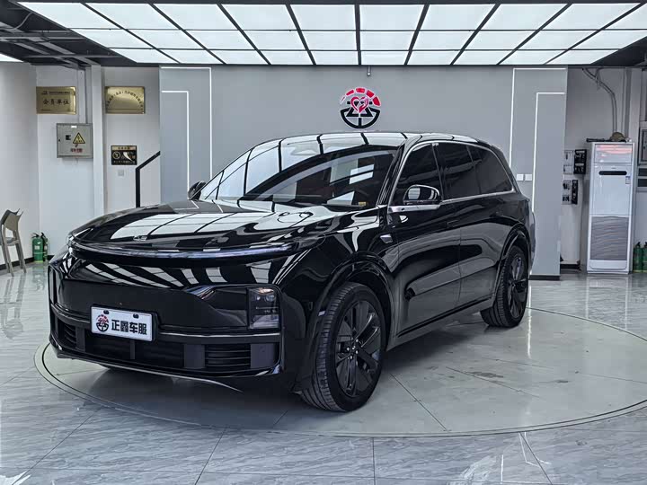 Фото 1 - LiXiang L9