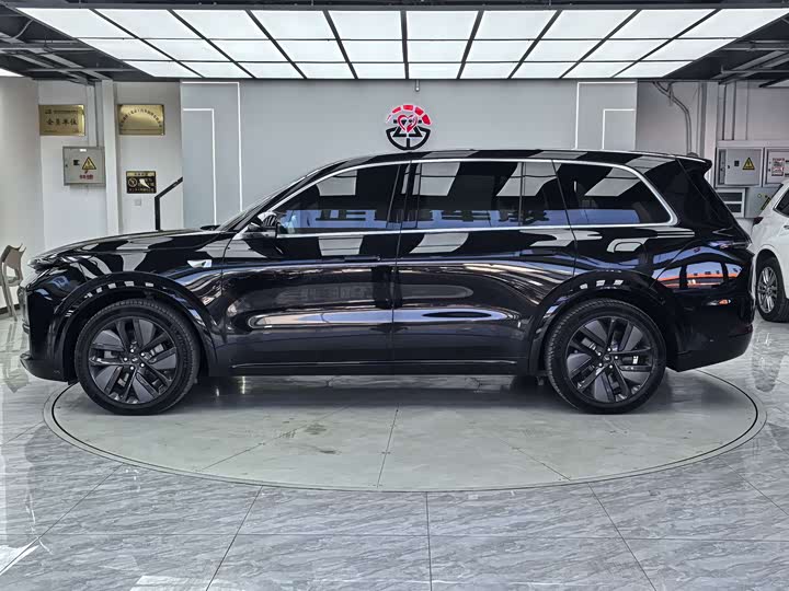 Фото 4 - LiXiang L9