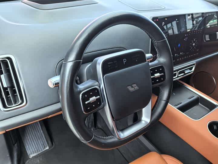 Фото 5 - LiXiang L9