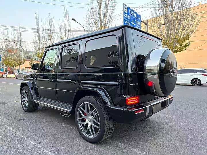 Фото 7 - Mercedes-Benz G-Class AMG