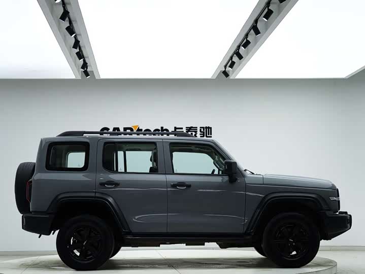 Фото 5 - Tank 300