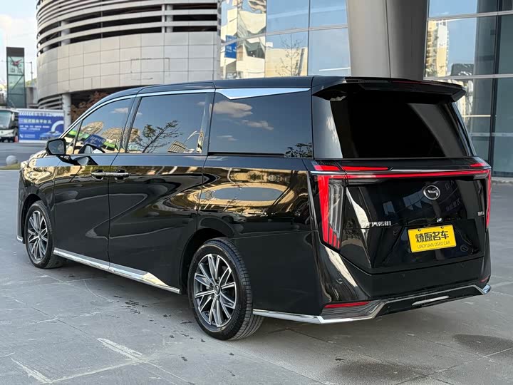 Фото 6 - GAC Trumpchi M8