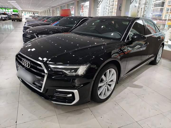 Фото 1 - Audi A6L