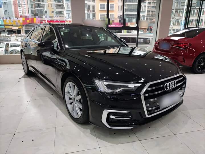 Фото 4 - Audi A6L