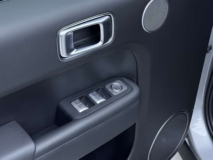 Фото 4 - LiXiang L9