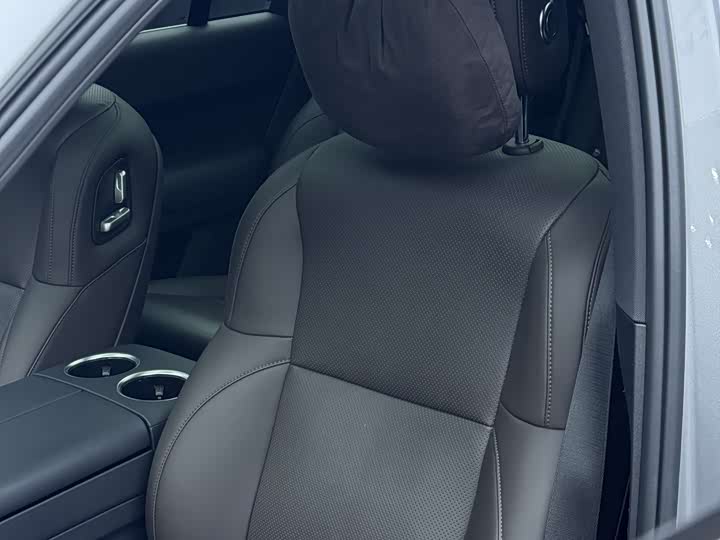 Фото 7 - LiXiang L9