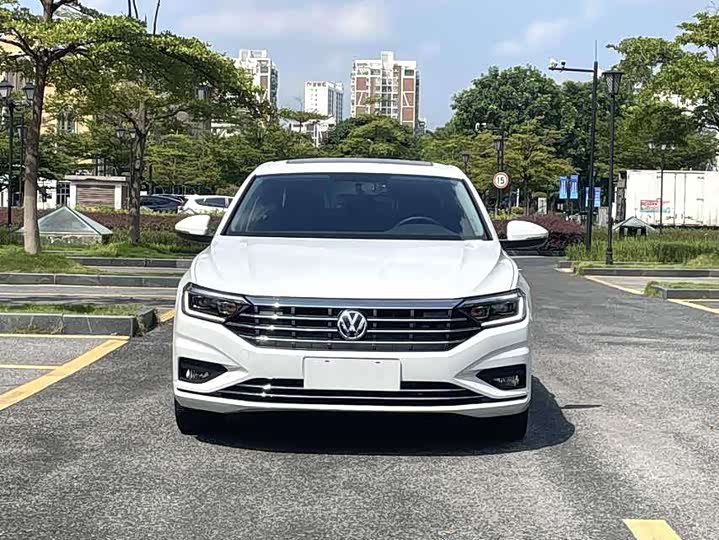 Фото 2 - Volkswagen Sagitar L
