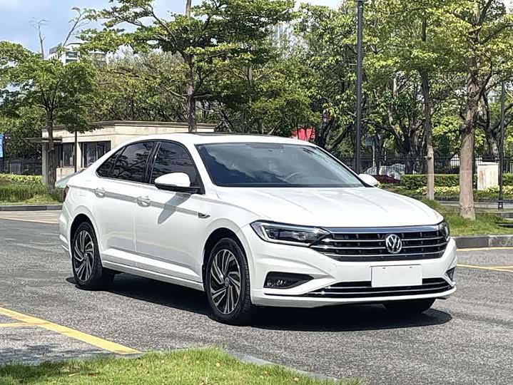 Фото 3 - Volkswagen Sagitar L