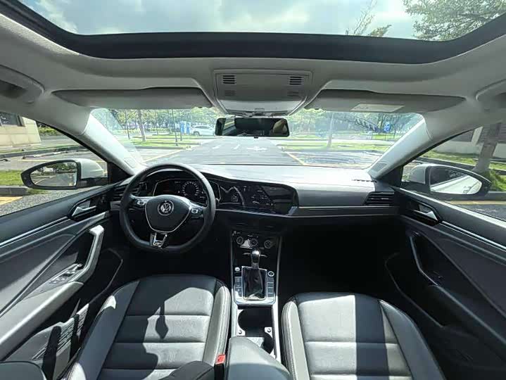 Фото 6 - Volkswagen Sagitar L