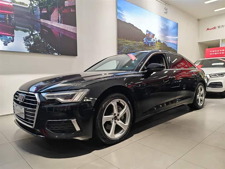 Фото 1 - Audi A6L