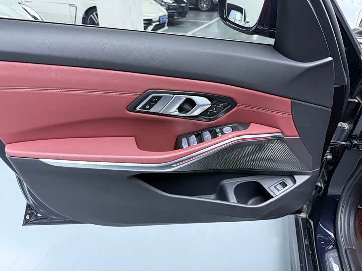 Фото 6 - BMW 3 Series