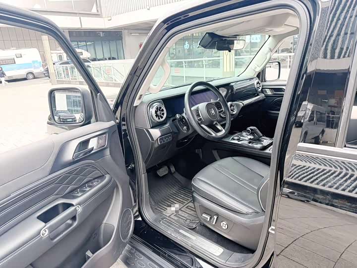 Фото 5 - Tank 300