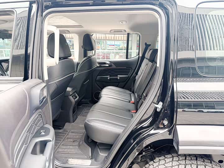 Фото 9 - Tank 300