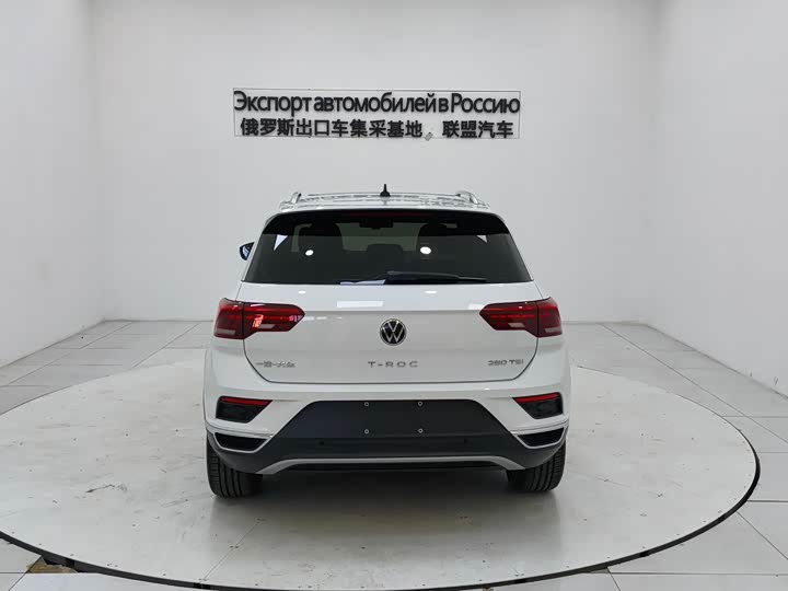 Фото 2 - Volkswagen T-Roc