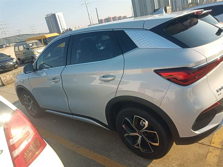 Фото 5 - BYD Yuan Plus