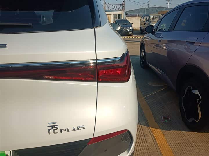 Фото 8 - BYD Yuan Plus